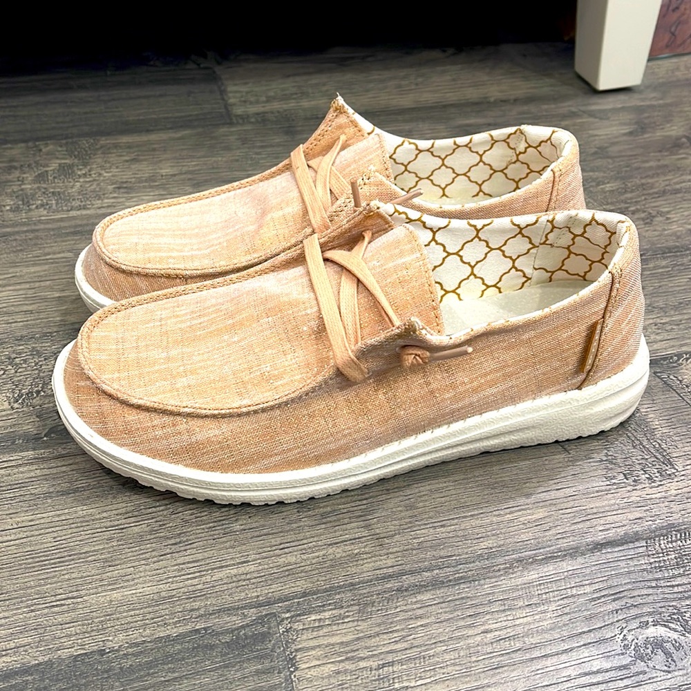 Rose Gold Hey Dude